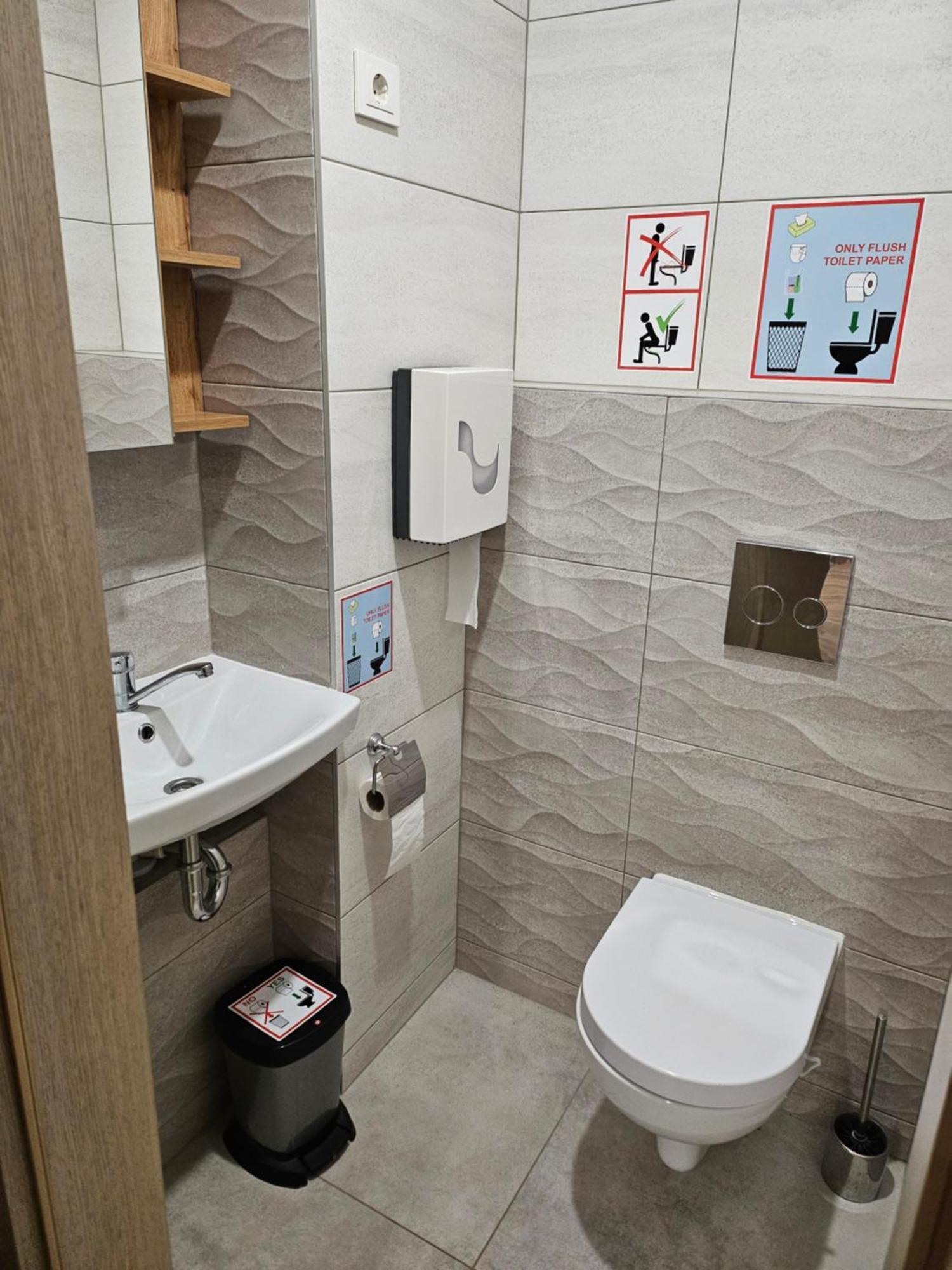 Kauno Apartamentai Su Balkonu Kaunas Eksteriør billede
